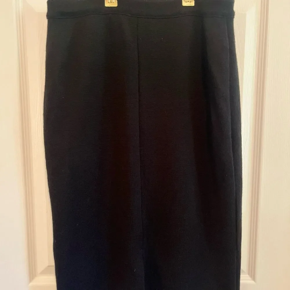 Devernois Elegant Knit Skirt